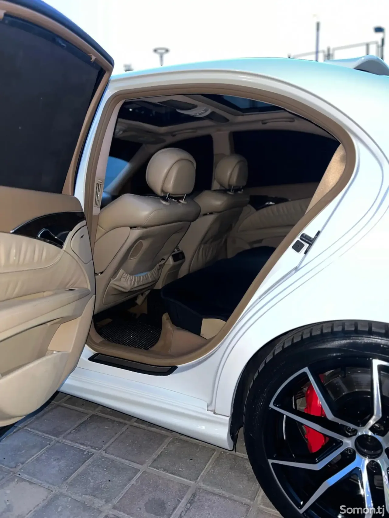 Mercedes-Benz E class 2008 · 6.3 AT