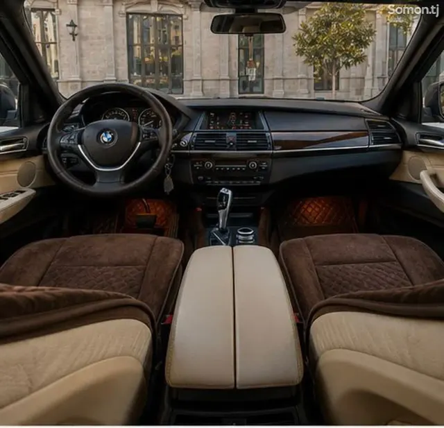 BMW X5 2012 · 3.0 AT