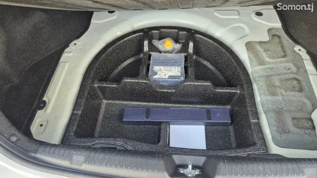 Hyundai Avante 2014 · 1.6 AT