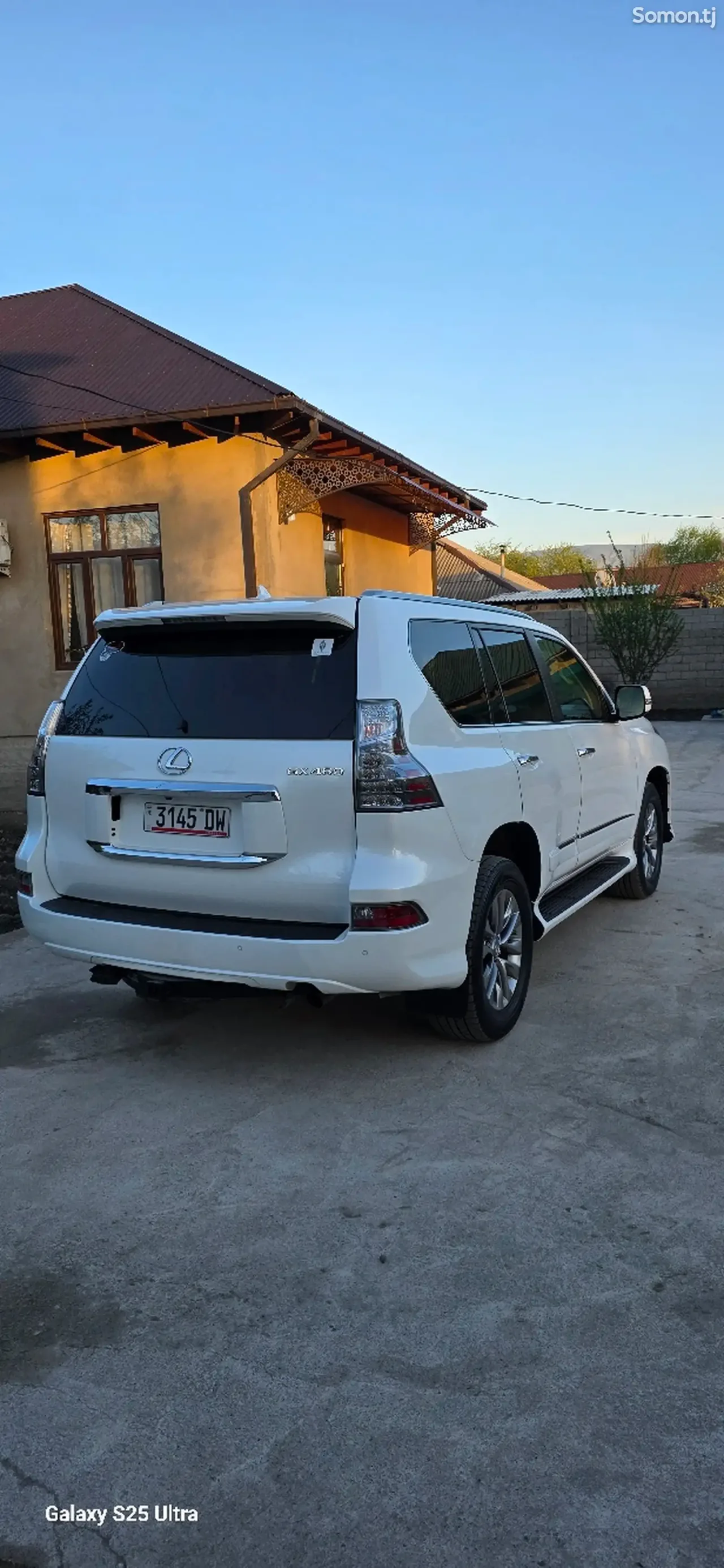 Lexus GX series 2015 · 4.6 AT