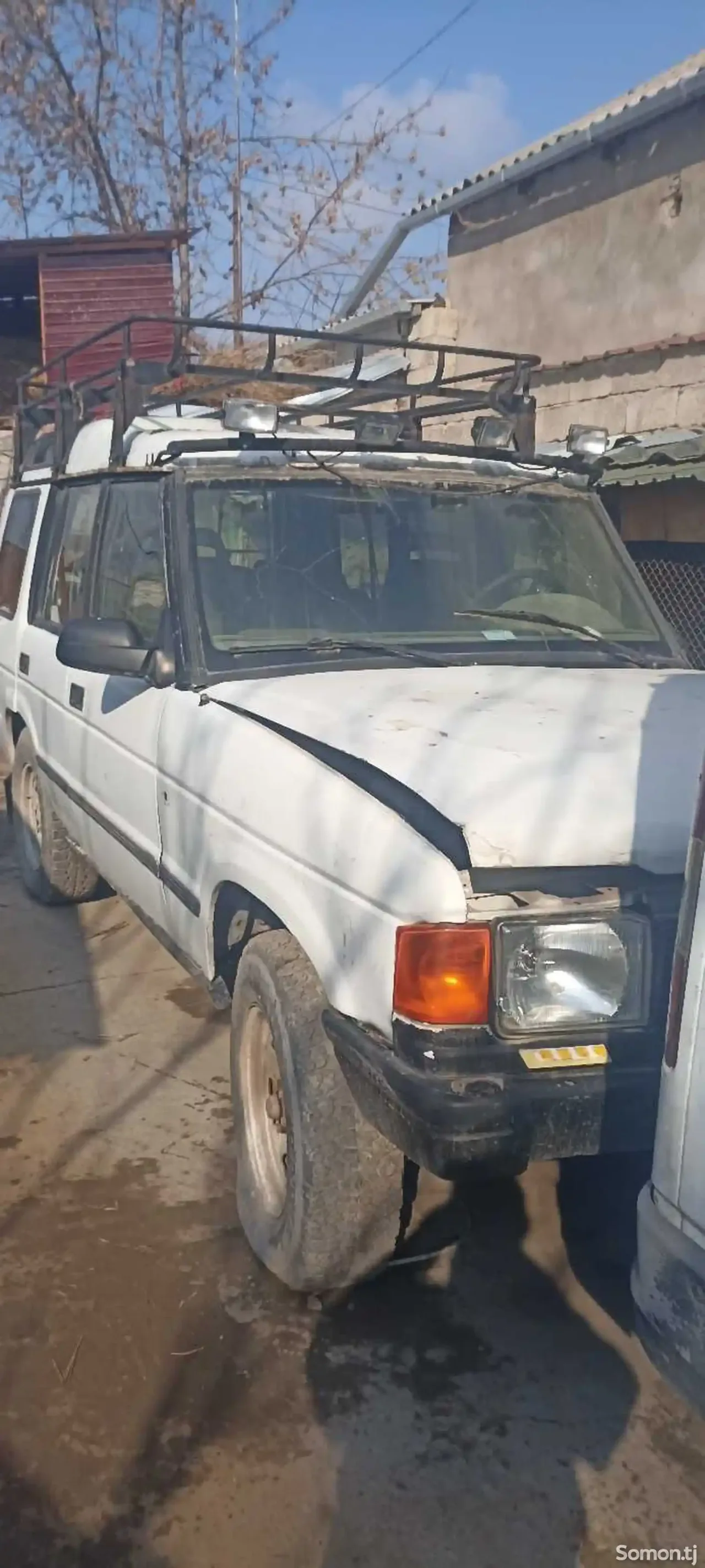 Land Rover Discovery 1993 · 2.5 MT