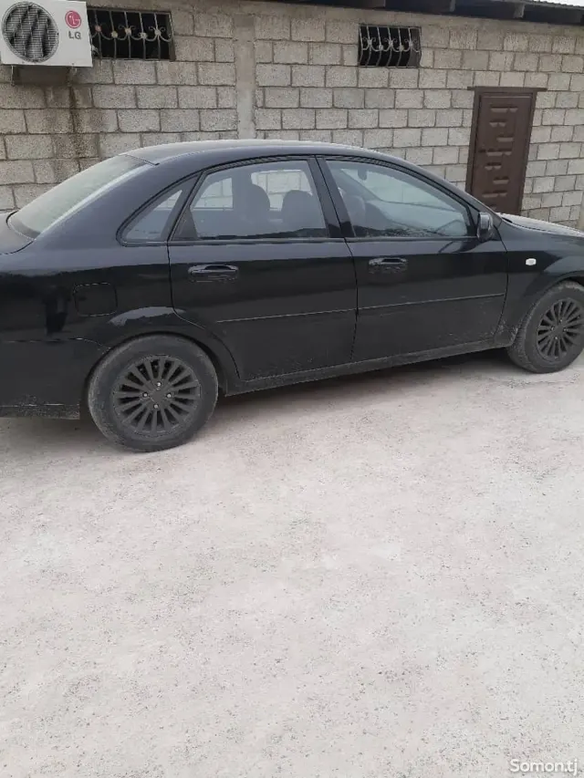 Chevrolet Lacetti 2007 · 1.6 AT