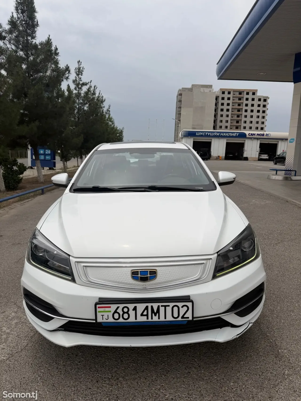 Geely Emgrand 2020 · AT