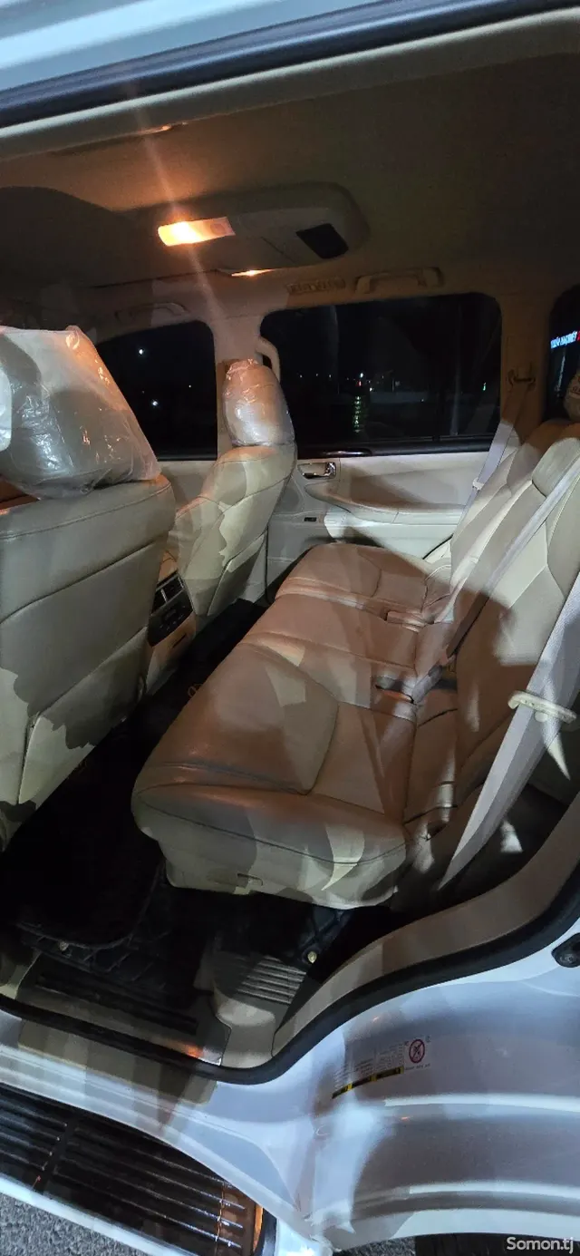 Lexus LX series 2009 · 4.8 AT