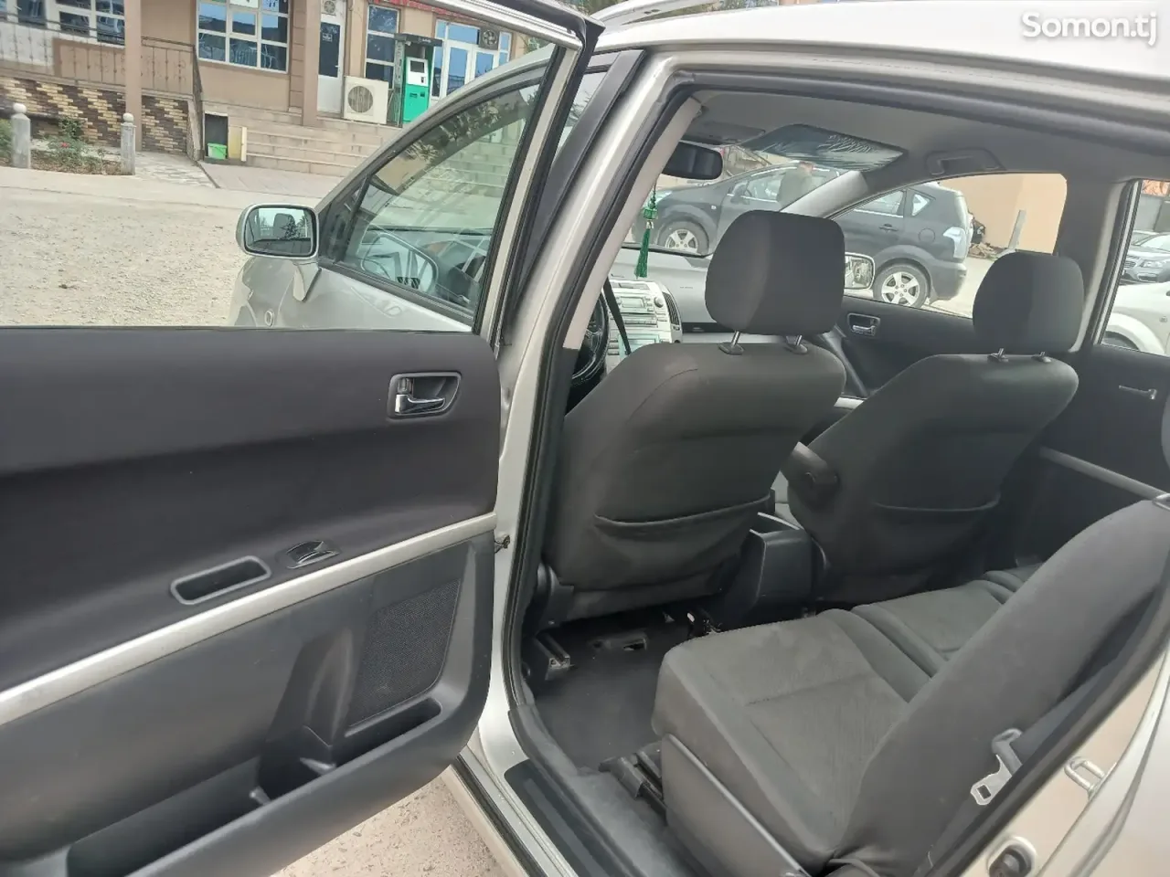 Toyota Corolla Verso 2006 · 1.8 MT