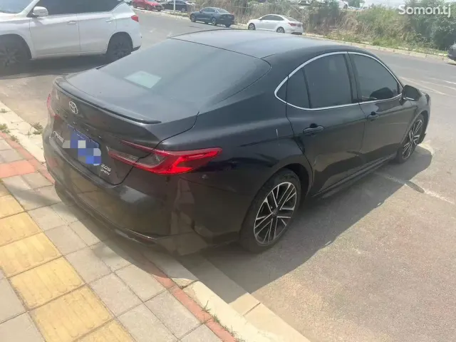 Toyota Camry 2025 · 2.0 AT