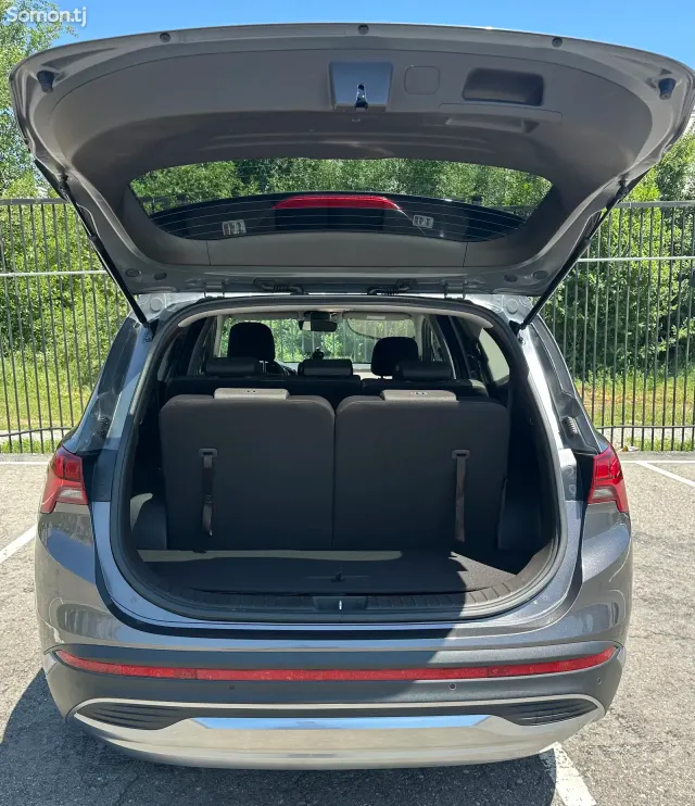 Hyundai Santa Fe 2023 · 2.5 AT