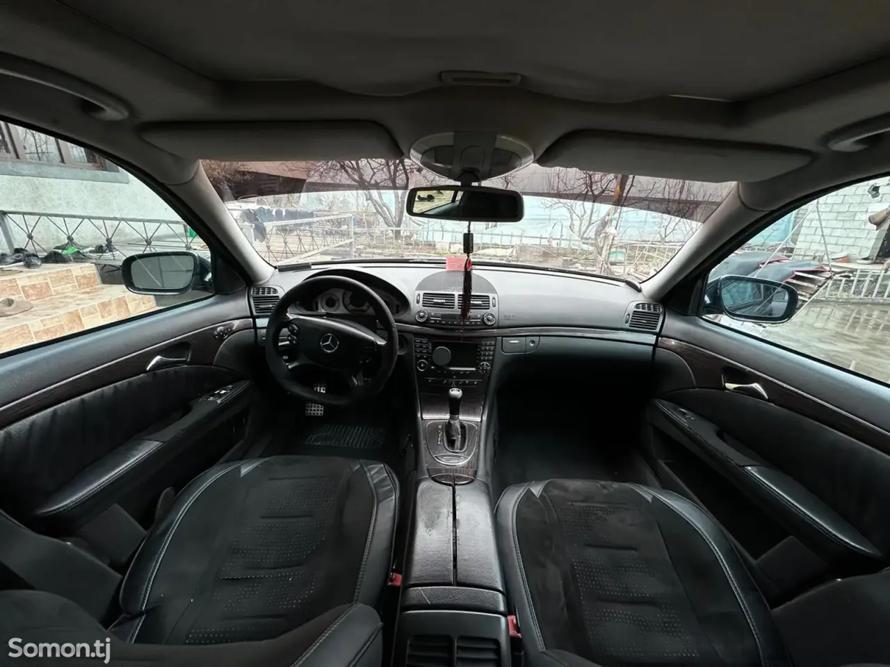 Mercedes-Benz E class 2006 · 3.5 AT