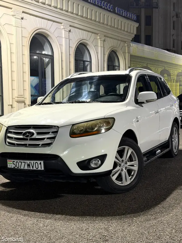 Hyundai Santa Fe 2011 · 2.2 AT
