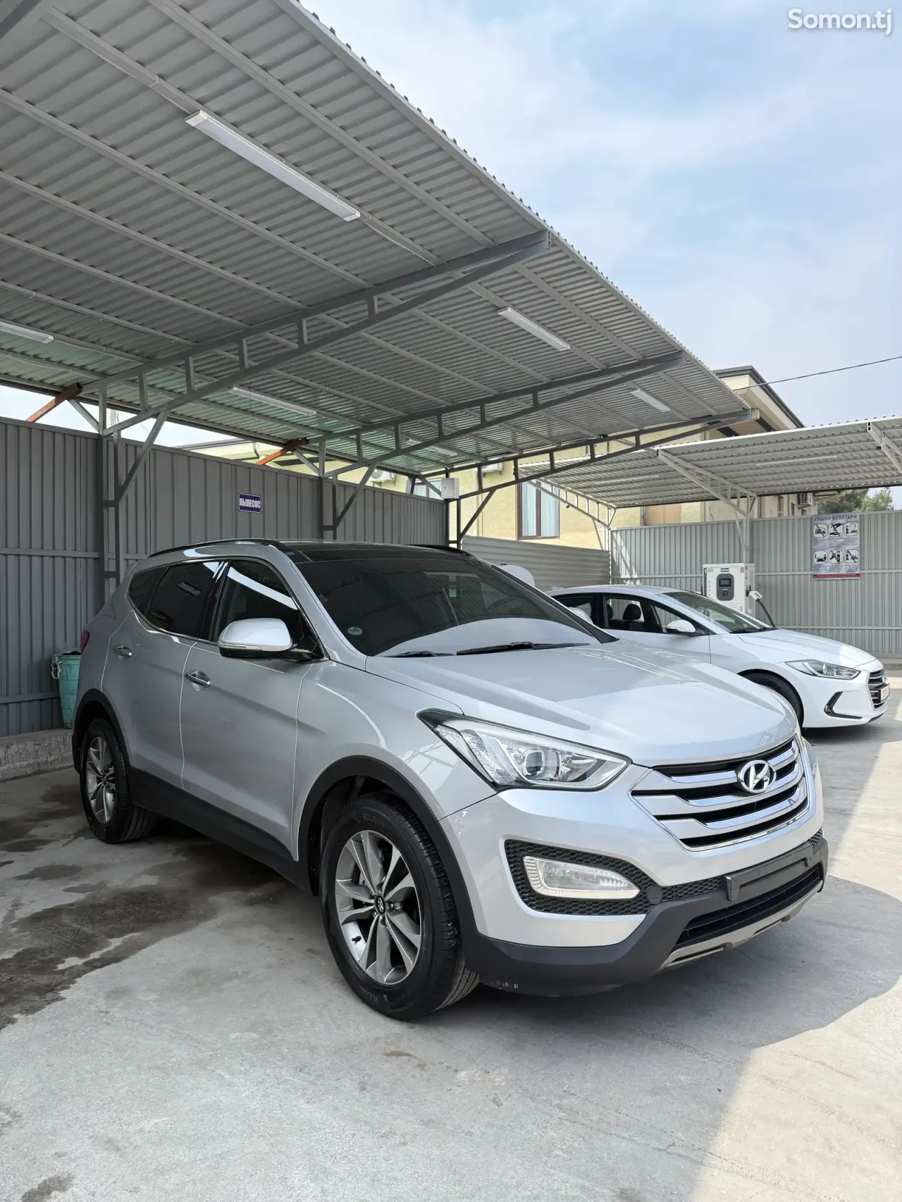 Hyundai Santa Fe 2014 · 2.0 AT