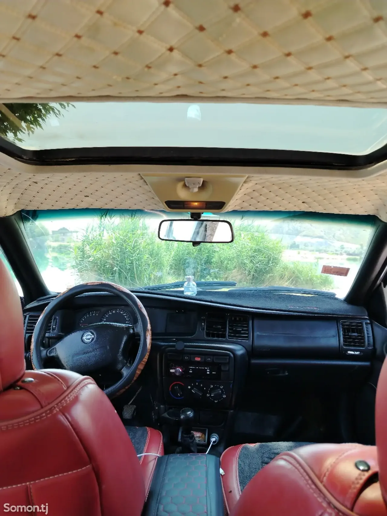 Opel Vectra B 1996 · 1.6 MT