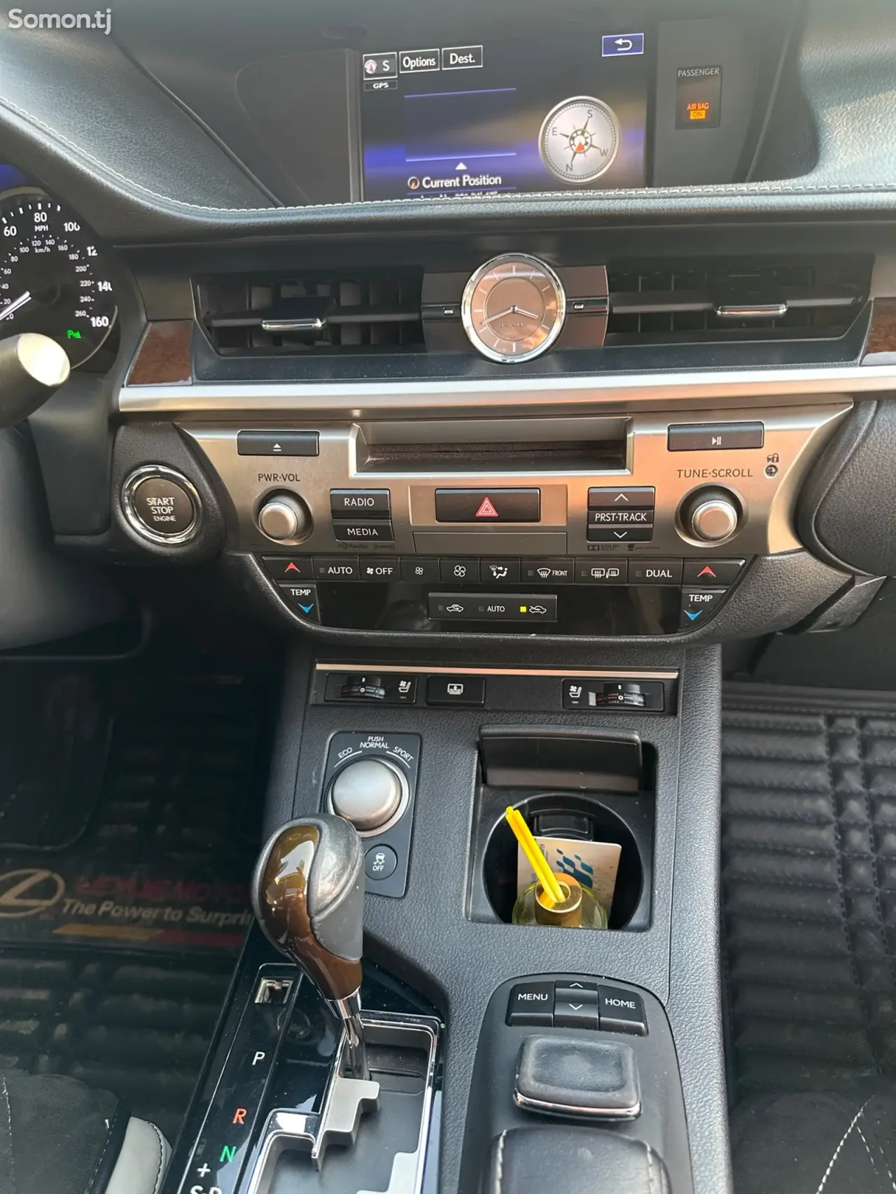 Lexus ES series 2015 · 3.5 AT
