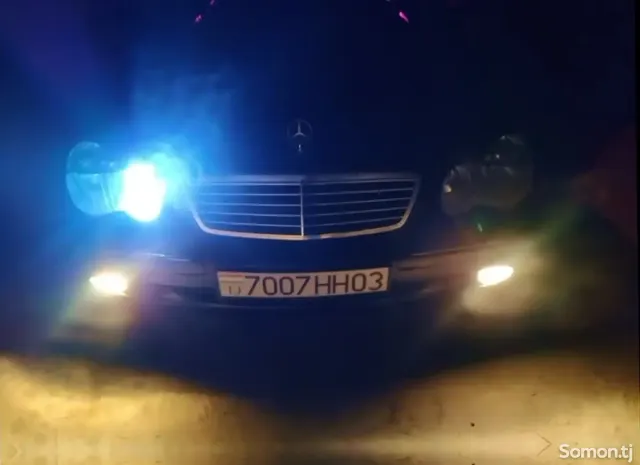 Mercedes-Benz C class 2000 · 2.3 MT