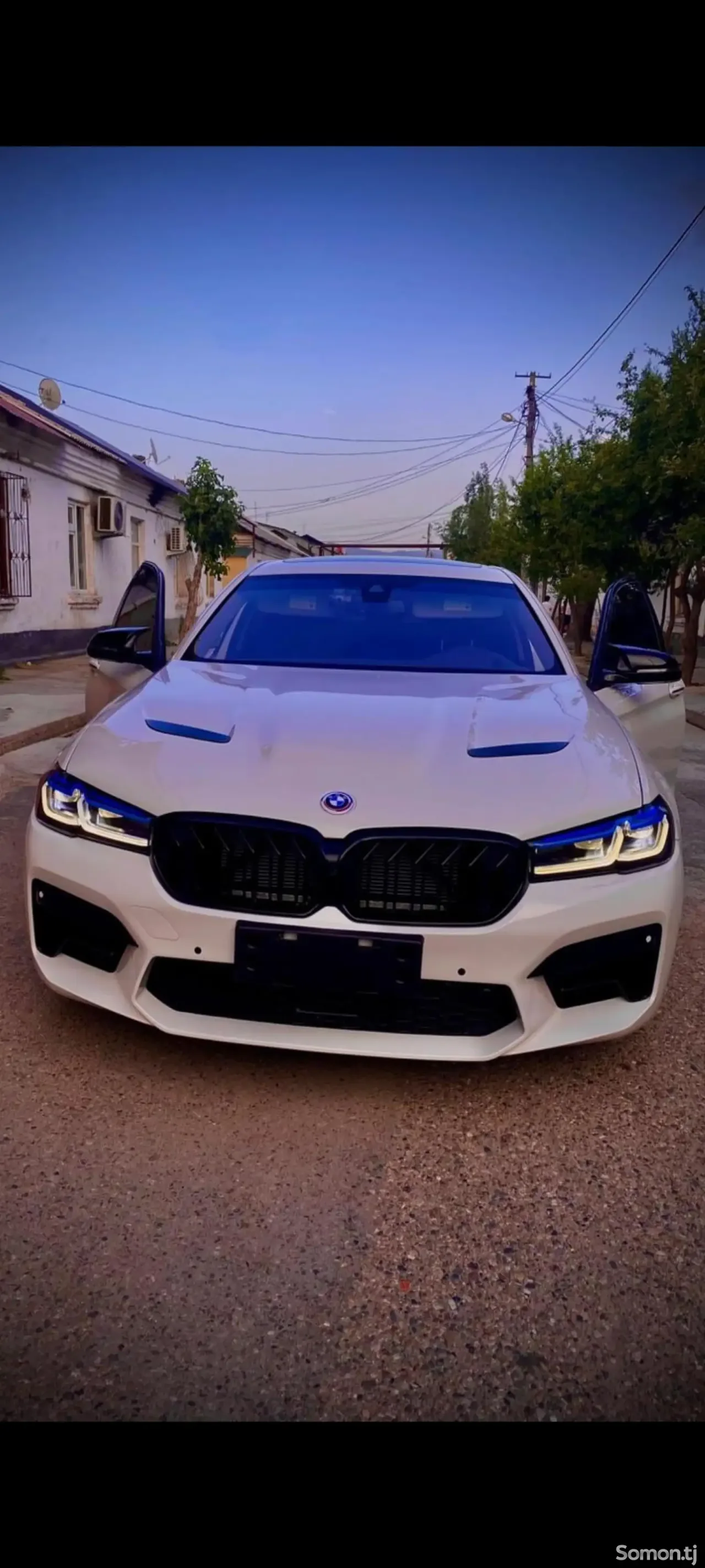 BMW 5 series 2016 · 2.0 AT