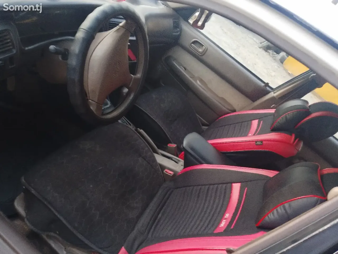 Toyota Corolla 1995 · 1.6 AT