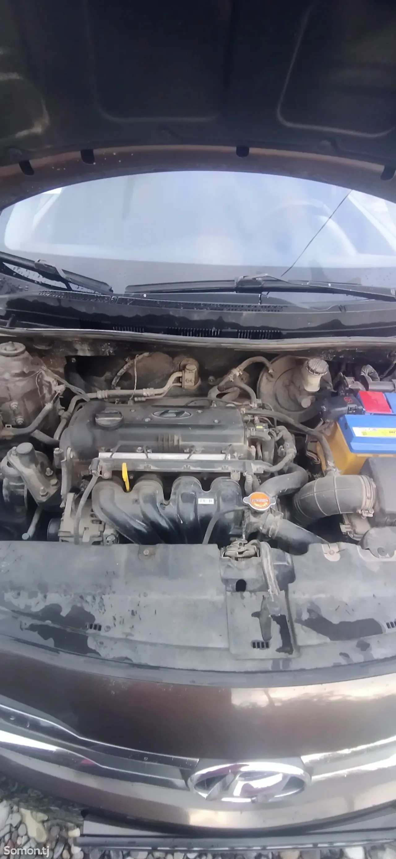 Hyundai Solaris 2015 · 1.6 AT