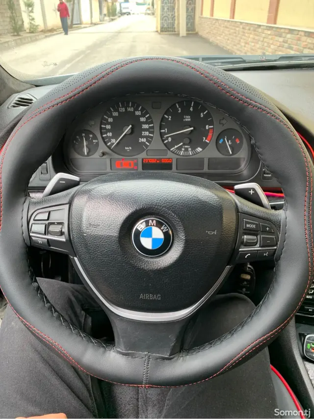 BMW 5 series 1999 · 2.5 MT