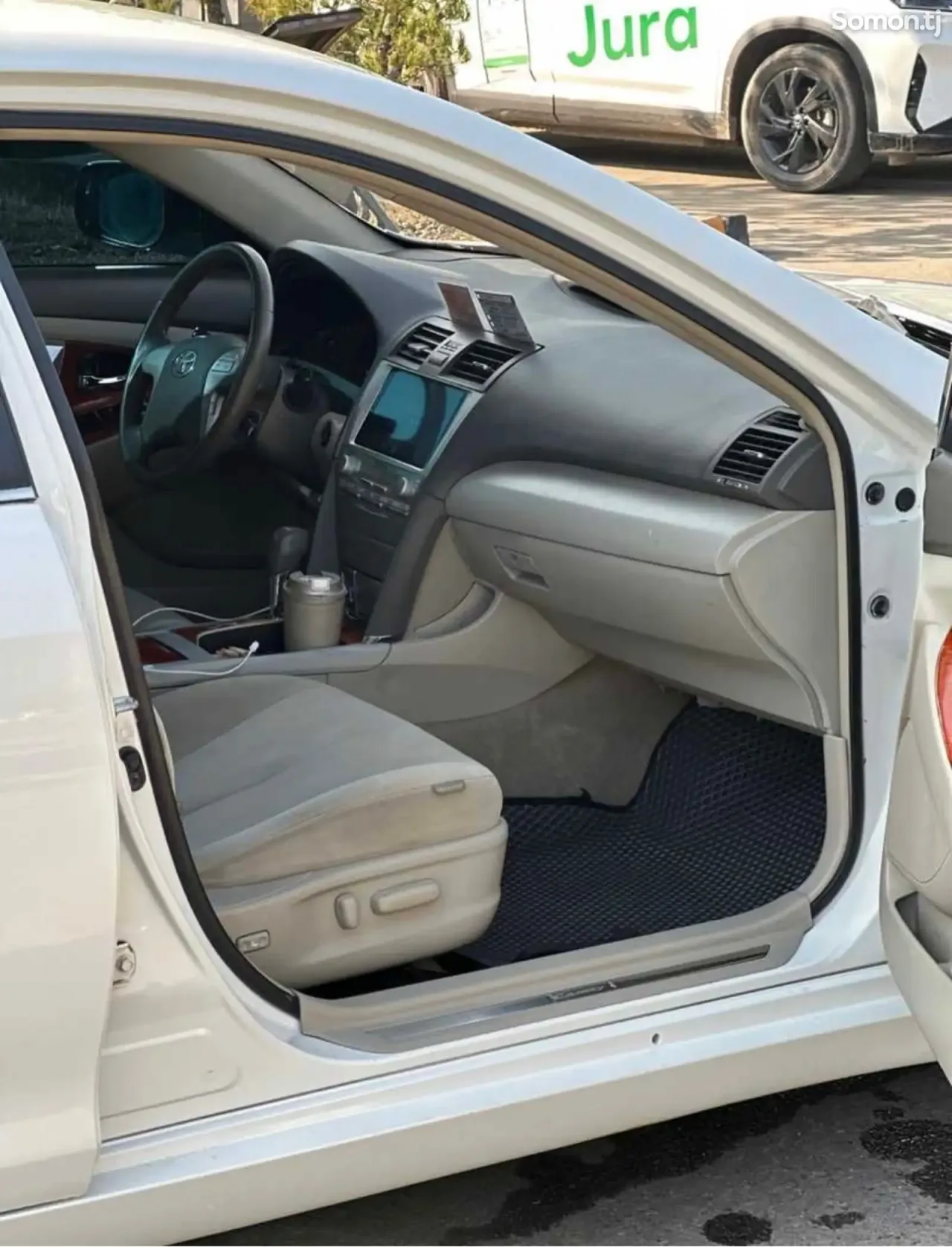 Toyota Camry 2008 · 2.4 AT