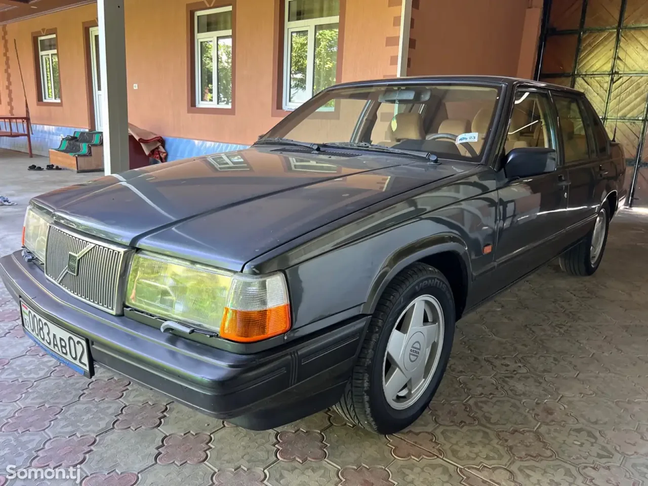 Volvo 940 1993 · 2.3 MT