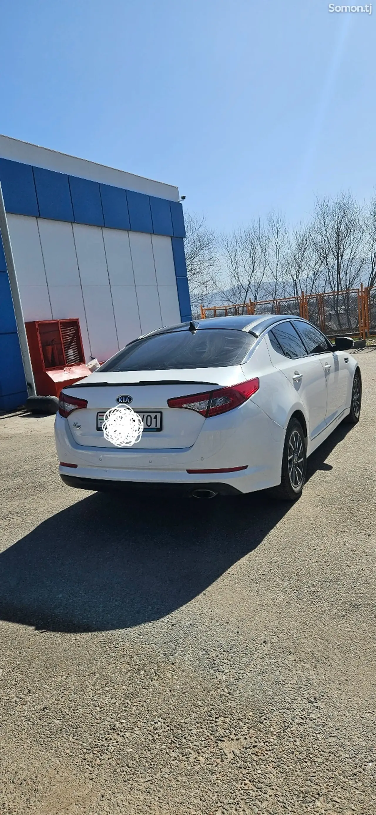 Kia K5 2011 · 2.0 AT