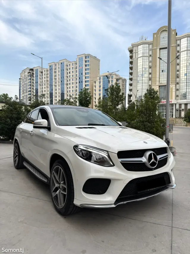Mercedes-Benz GLE class 2020 · 3.5 AT