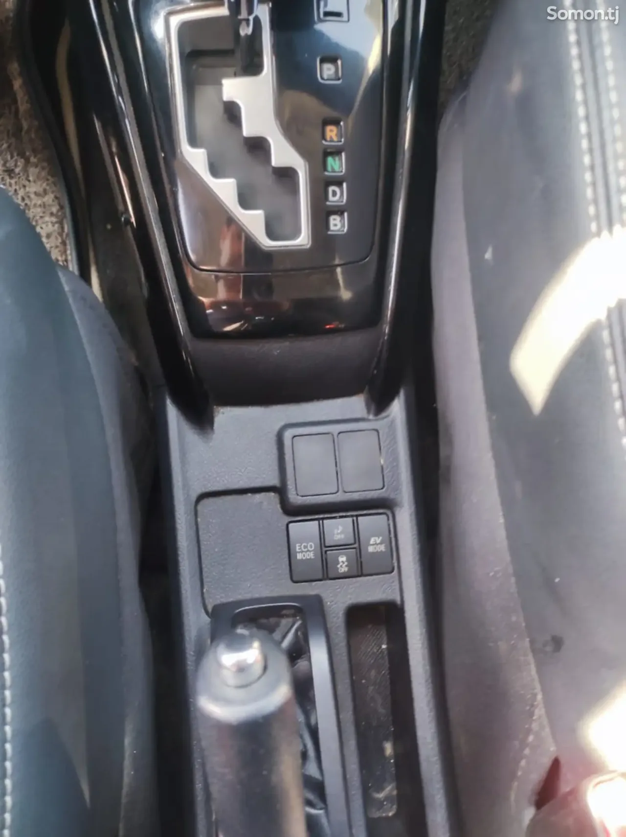 Toyota Fielder 2014 · 1.5 AT
