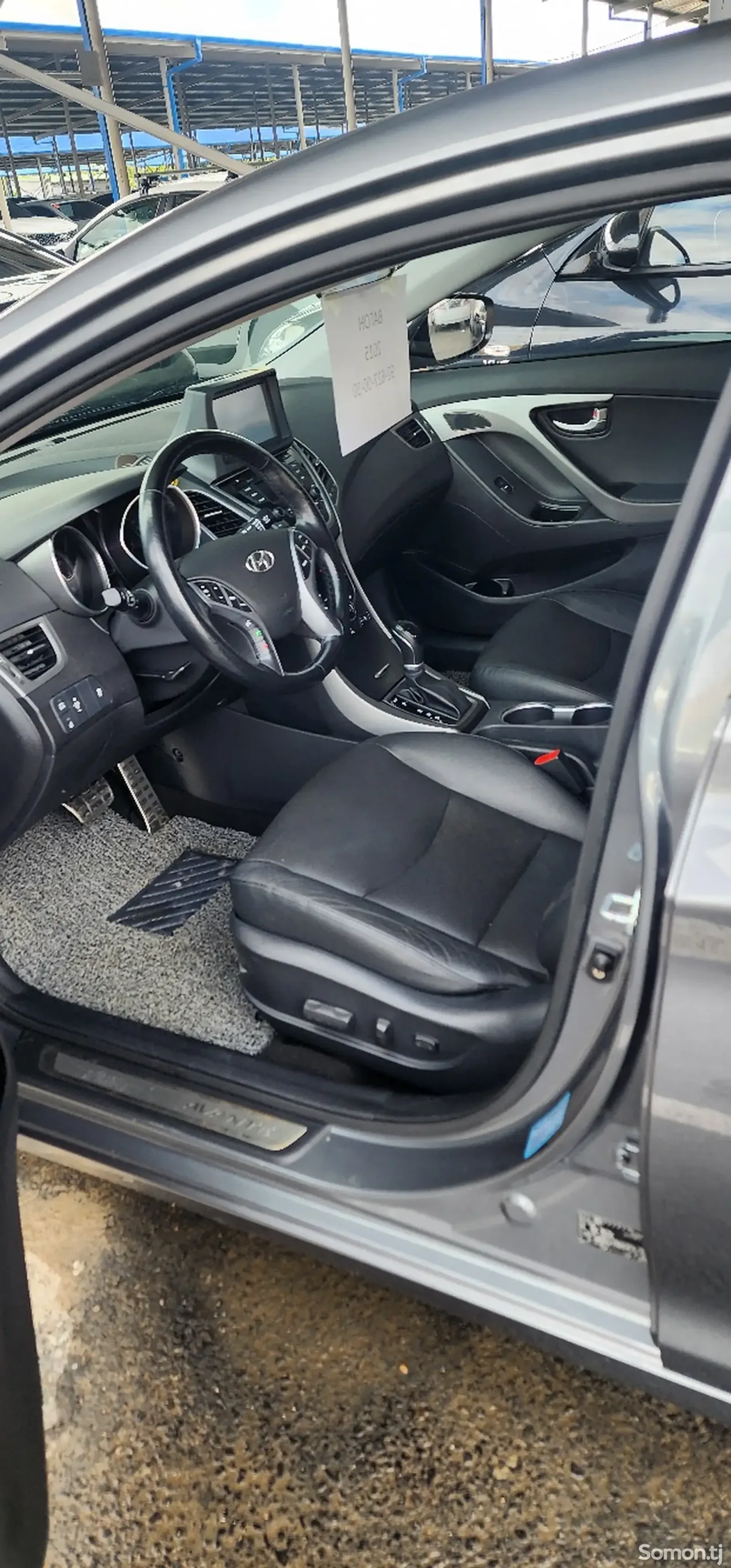 Hyundai Avante 2015 · 1.6 AT