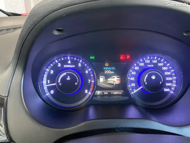 Hyundai Grandeur 2014 · 2.4 AT