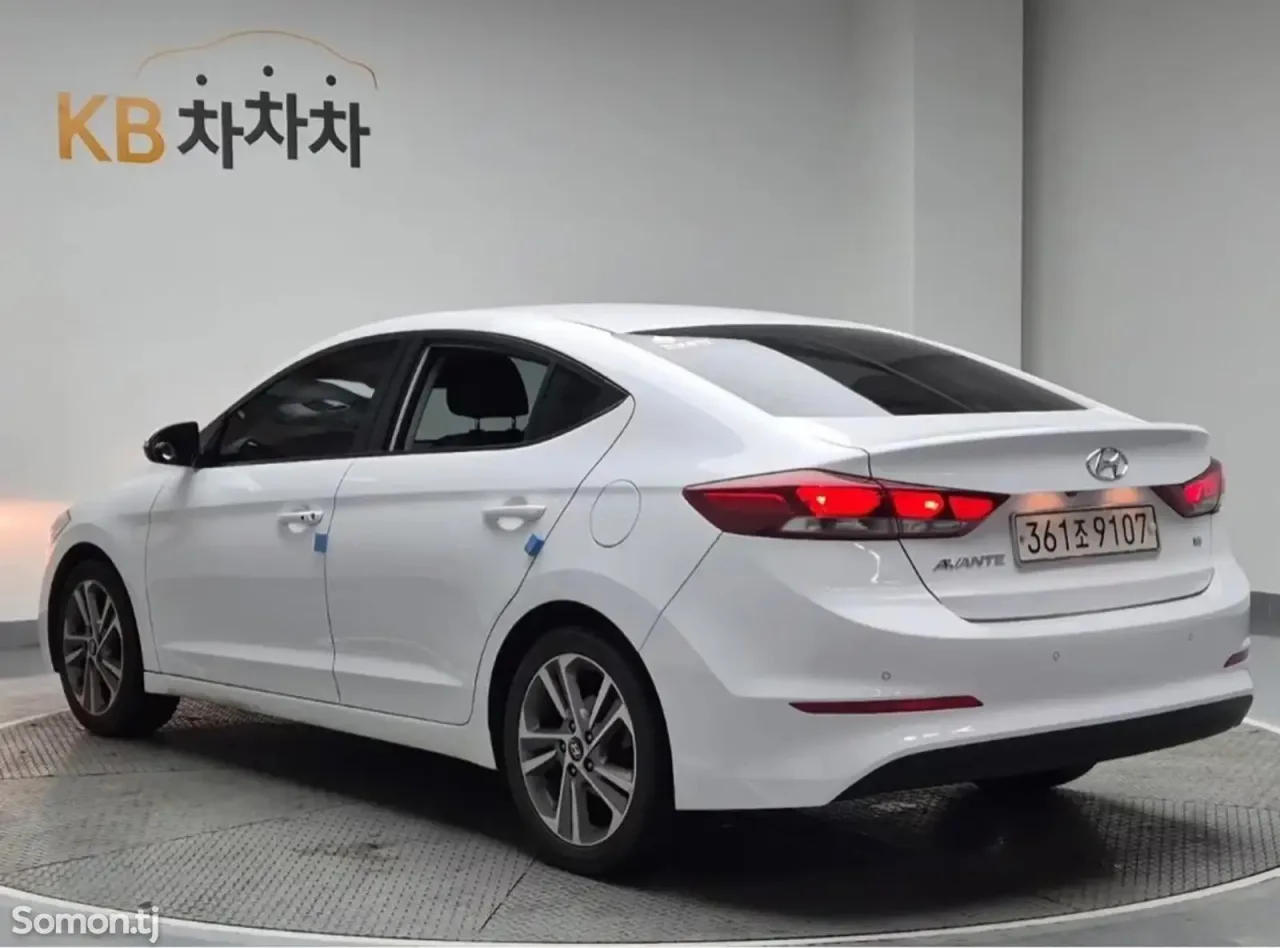 Hyundai Avante 2018 · 1.6 AT
