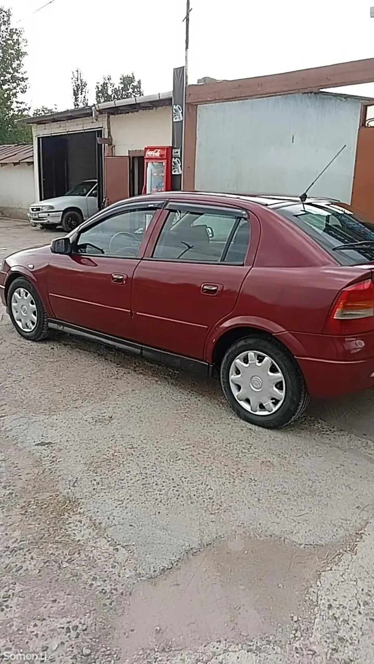 Opel Astra G 1999 · 1.6 MT