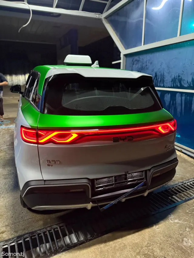 BYD Yuan Up 2025 · AT