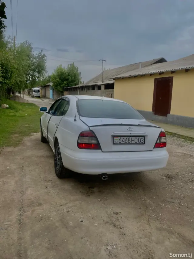 Daewoo Leganza 1997 · 1.8 MT