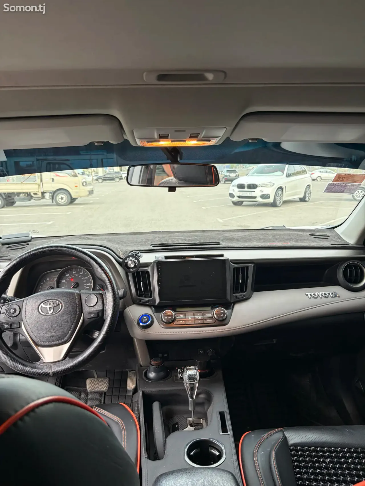 Toyota RAV 4 2014 · 2.5 AT