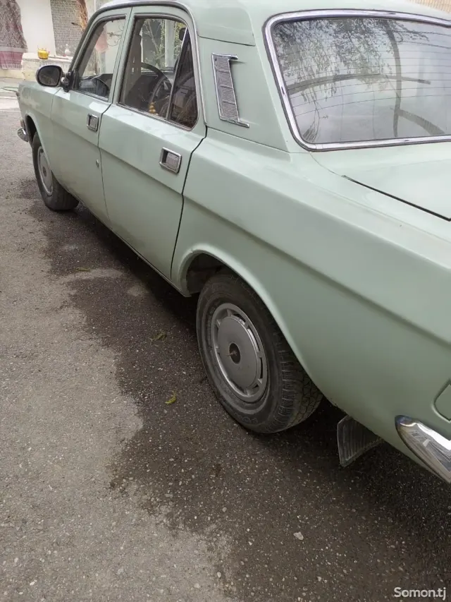 ГАЗ 2410 1988 · 2.4 MT
