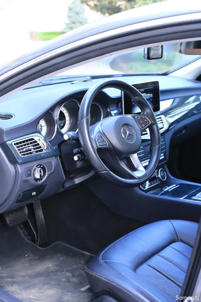 Mercedes-Benz CLS class 2016 · 2.5 AT