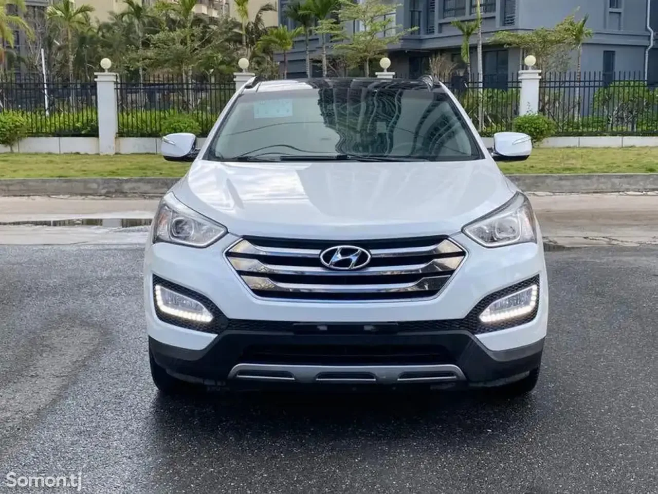Hyundai Santa Fe 2015 · 2.4 AT