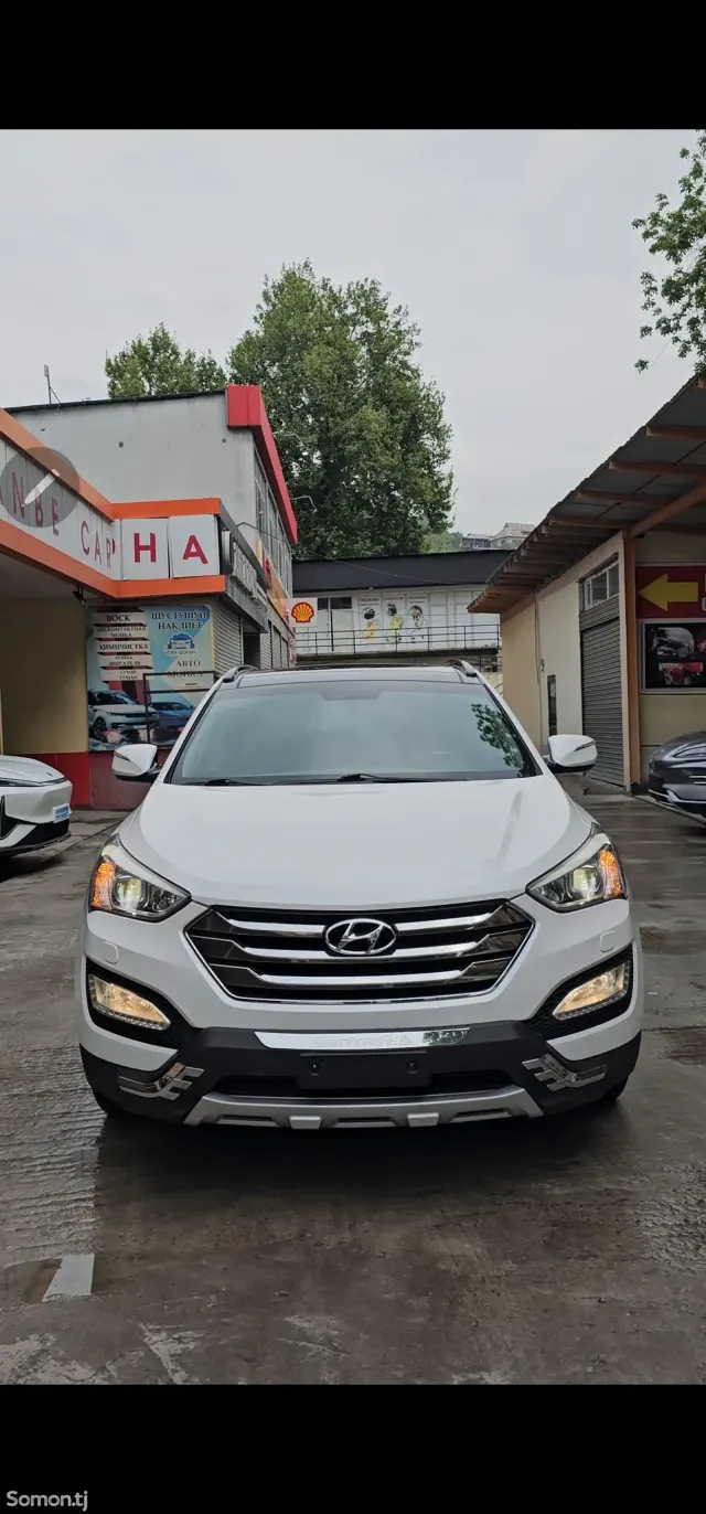 Hyundai Santa Fe 2015 · 2.4 AT