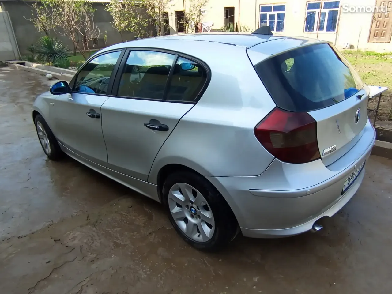 BMW 1 series 2007 · 1.6 MT