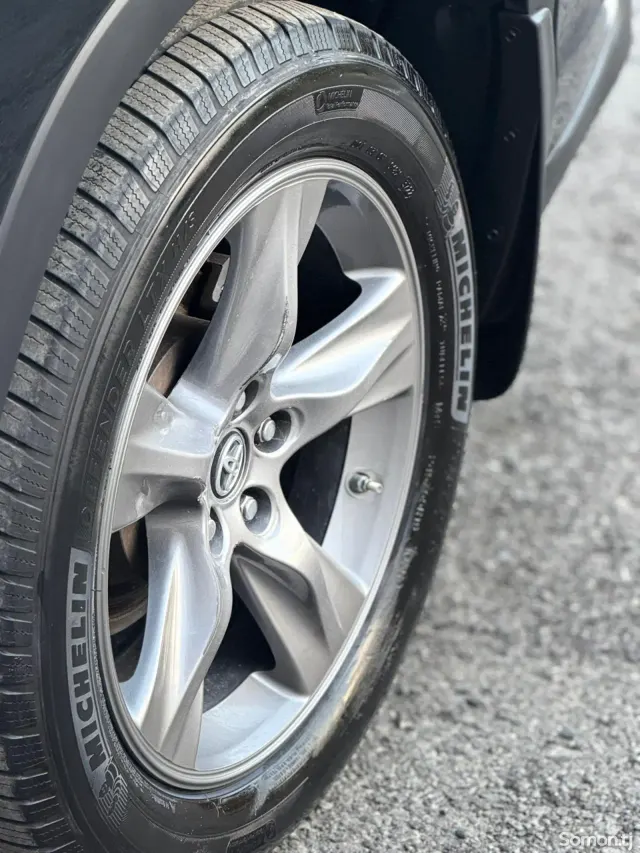Toyota Highlander 2018 · 2.5 AT