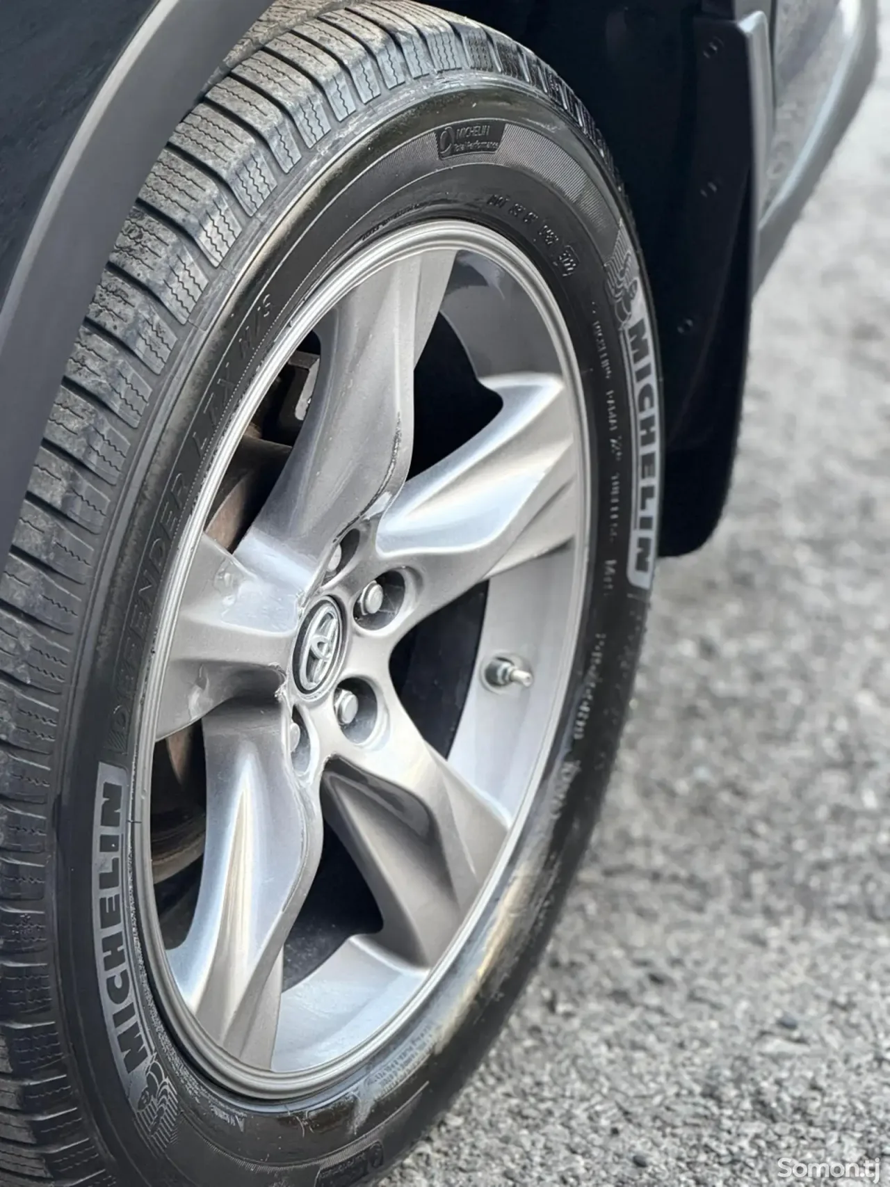 Toyota Highlander 2018 · 2.5 AT