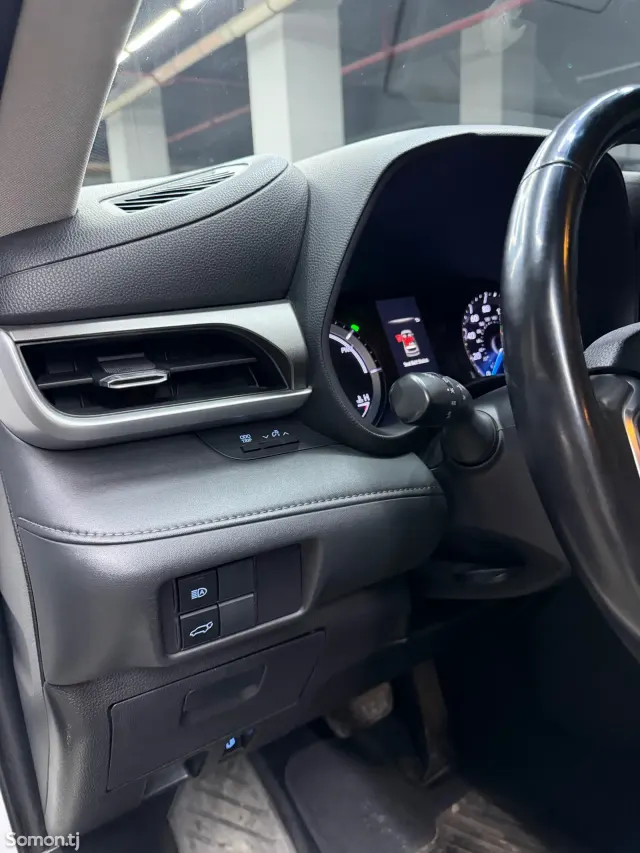 Toyota Highlander 2020 · 2.5 AT