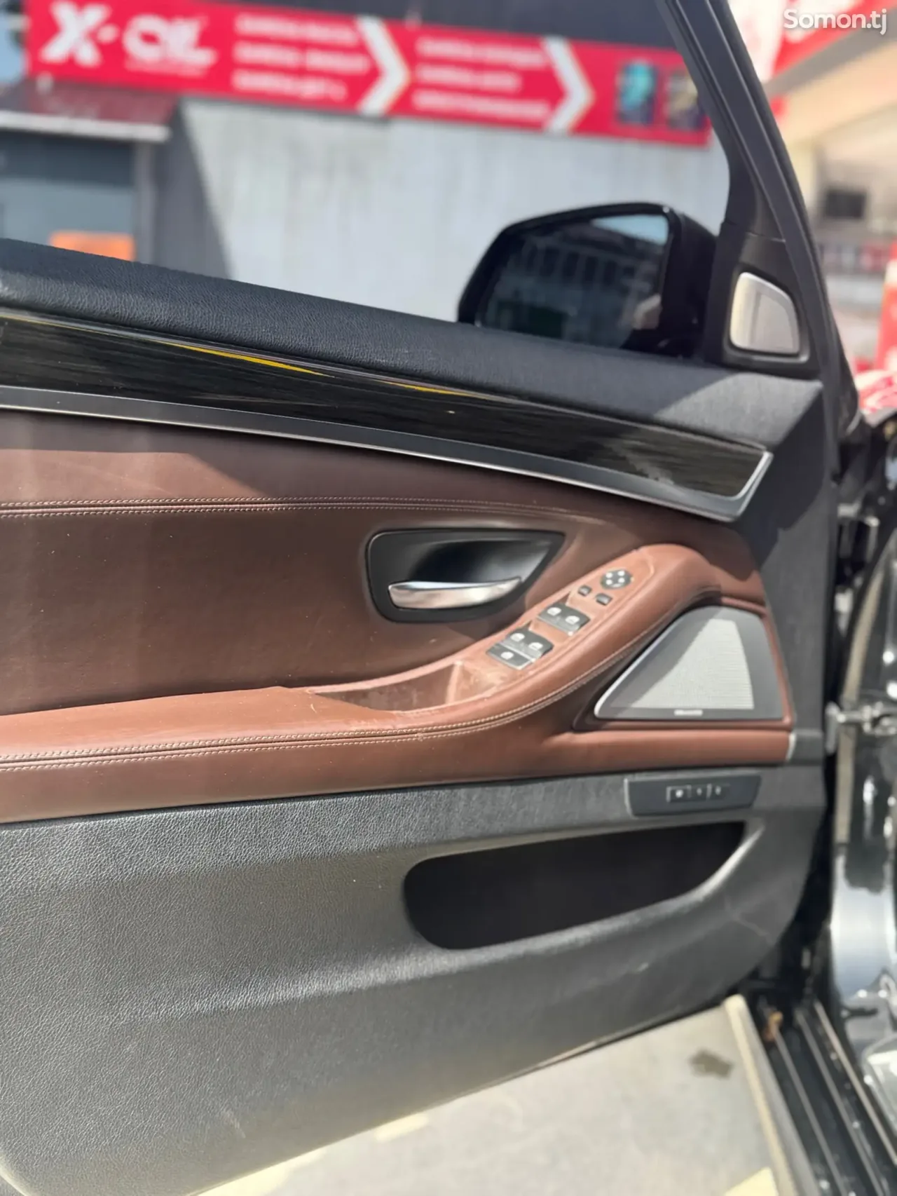 BMW 5 series 2016 · 3.0 AT