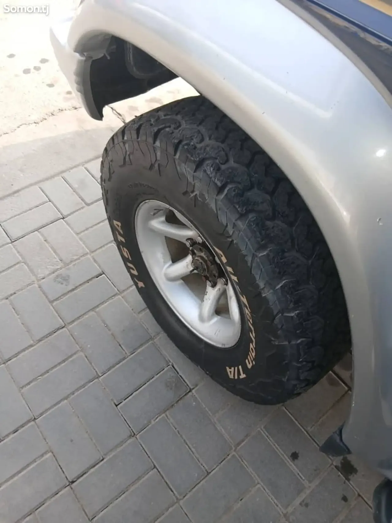 Mitsubishi Pajero 1993 · 3.0 AT