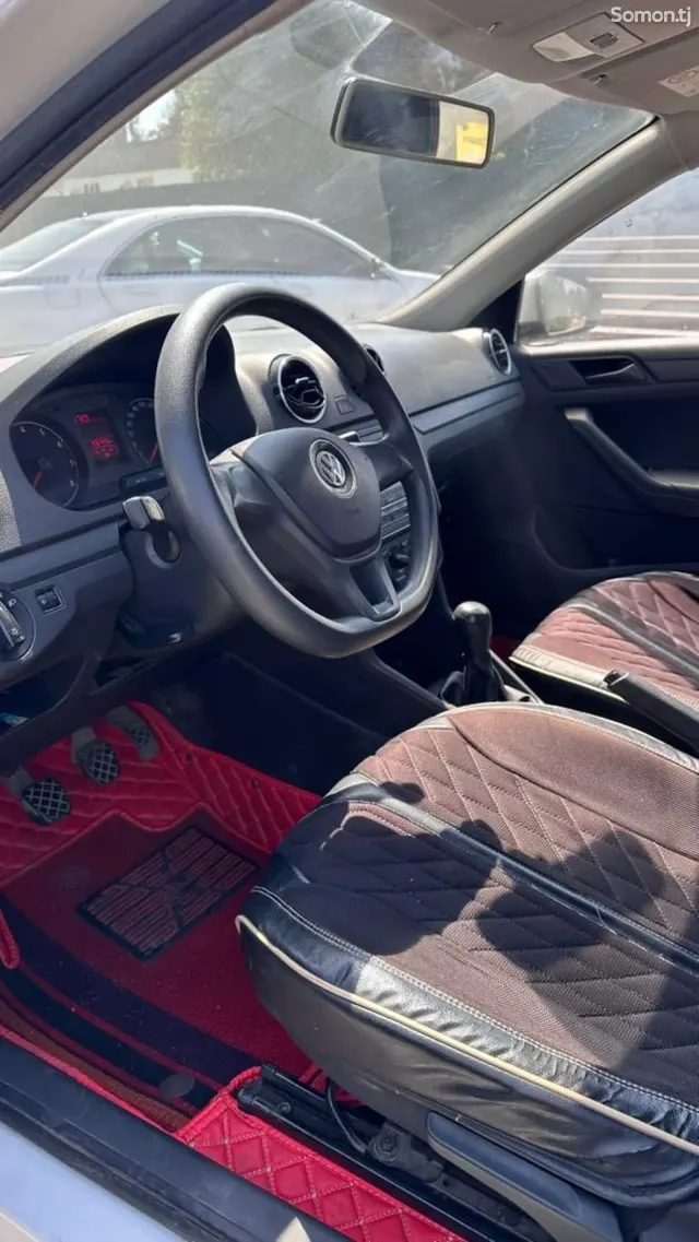 Volkswagen Jetta 2018 · 1.5 MT