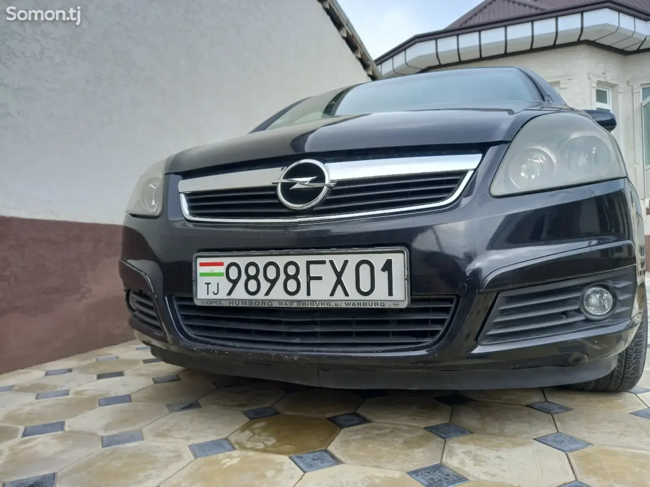 Opel Zafira 2007 · 1.9 MT