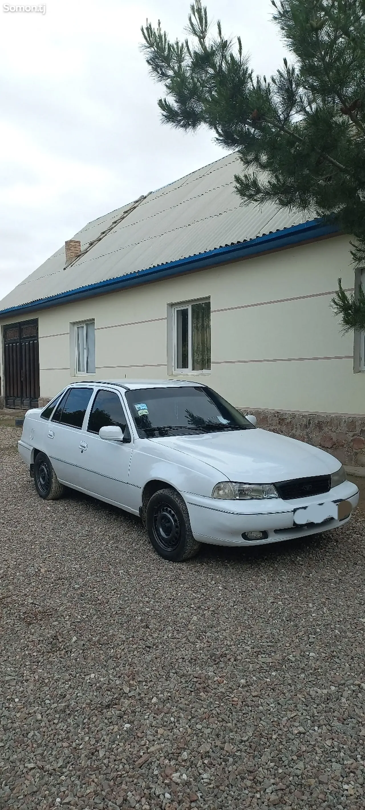 Daewoo Nexia 1994 · 1.5 MT