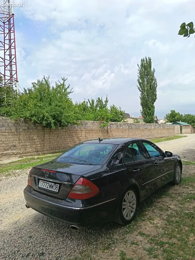 Mercedes-Benz E class 2007 · 3.5 AT