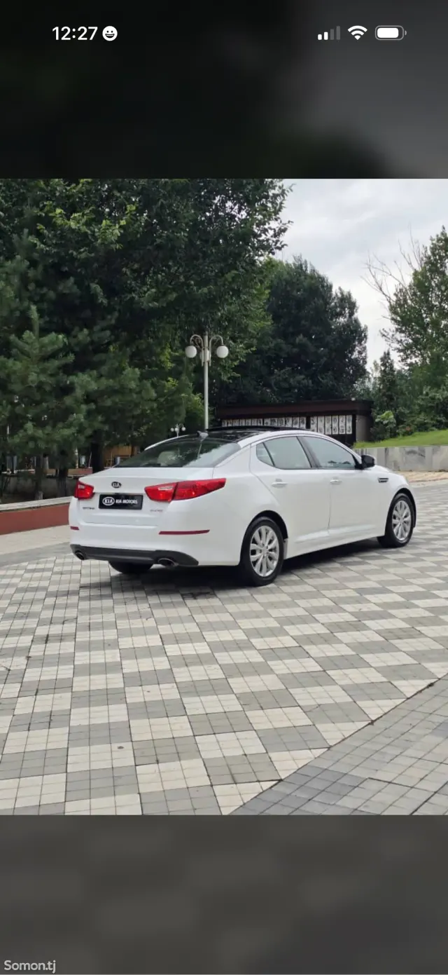 Kia Optima 2015 · 2.4 AT