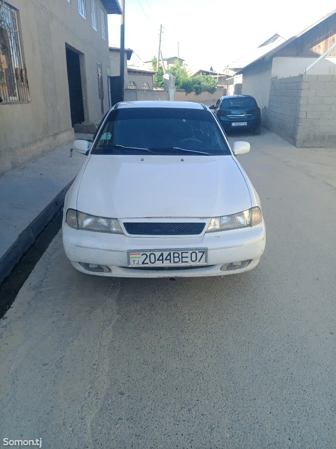 Daewoo Nexia 1994 · 1.6 MT