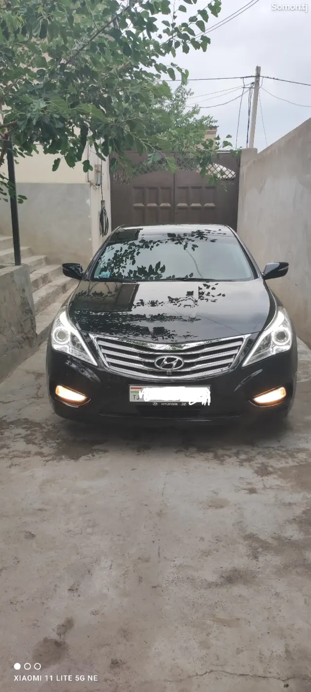 Hyundai Grandeur 2011 · 3.0 AT